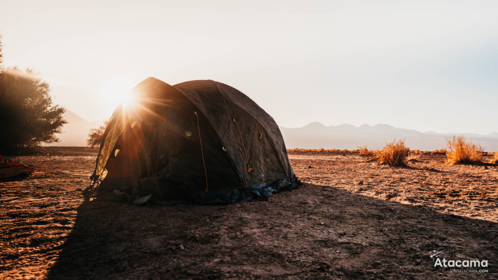 Acampar no Atacama: agência para acampamento no deserto